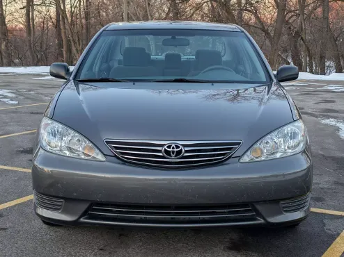 2006 Toyota Camry LE photo 4