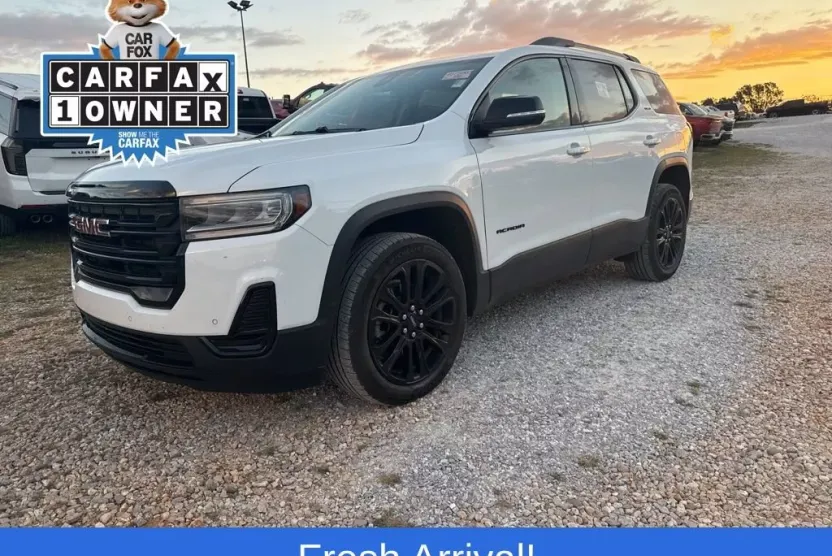 2023 Gmc Acadia SLE photo 1