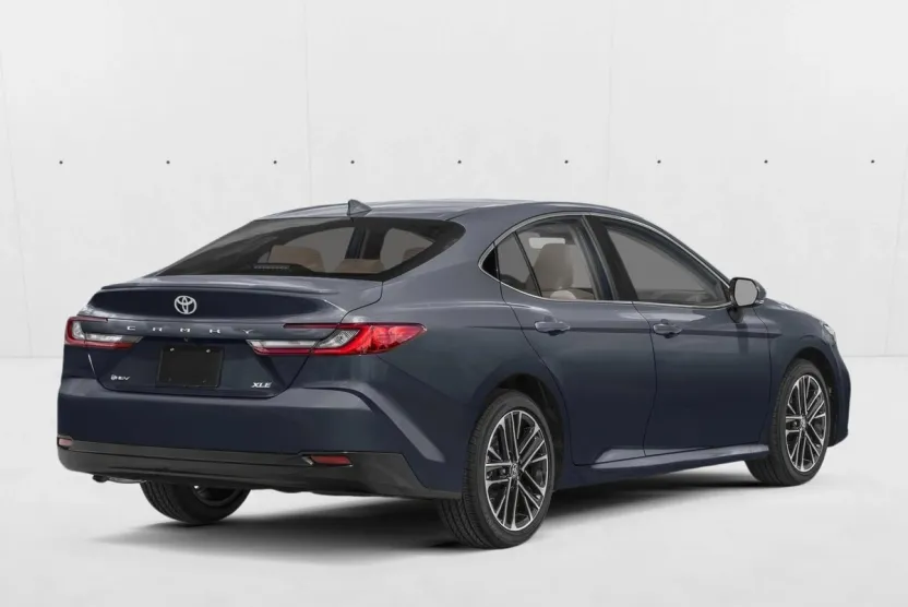 2026 Toyota Camry XLE photo 1