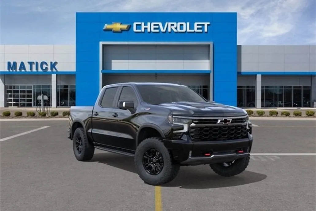 2026 Chevrolet Silverado 1500 ZR2 photo 1