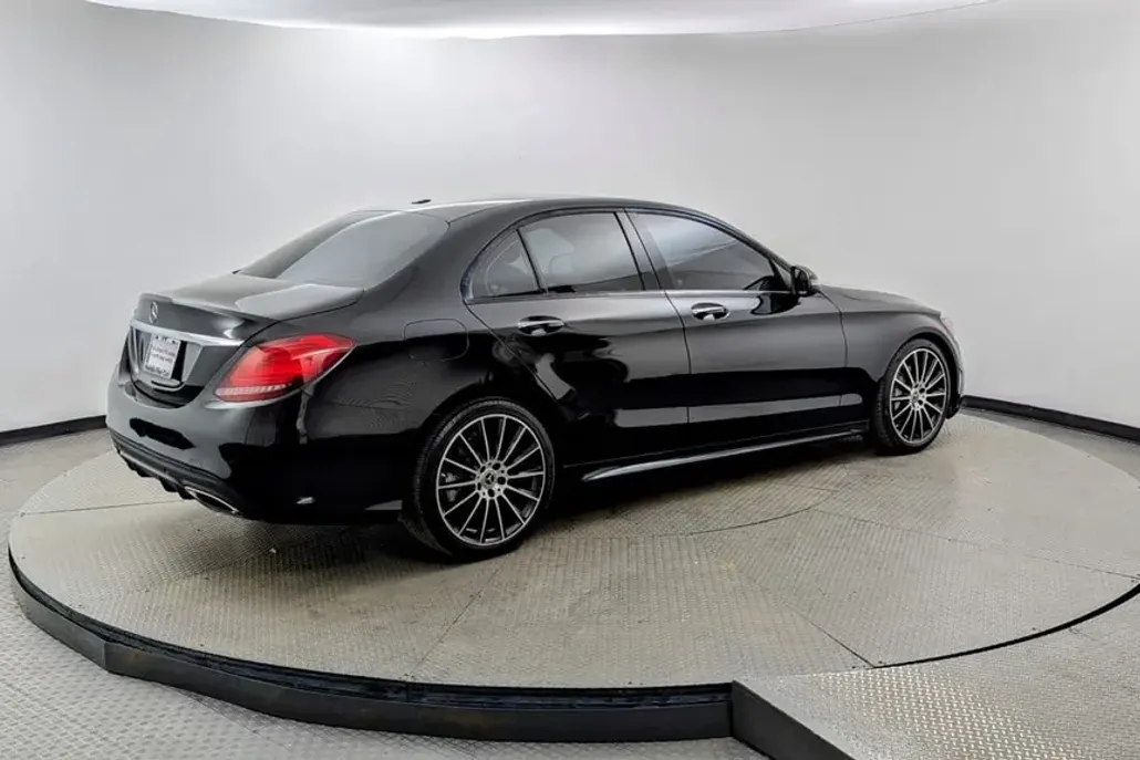 2019 Mercedes Benz C 300 photo 1