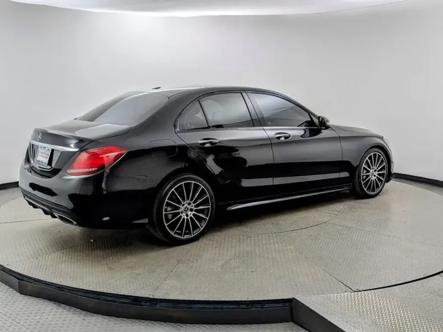 2019 Mercedes Benz C 300 photo 1