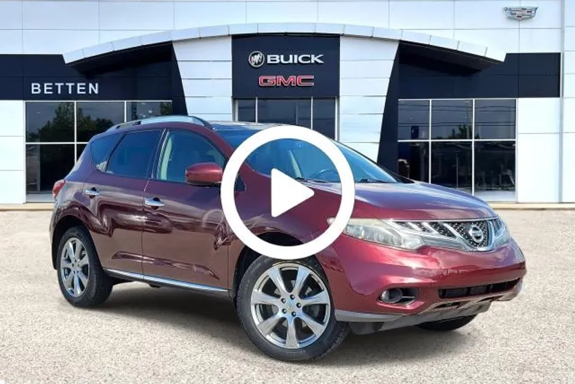 2012 Nissan Murano LE photo 1