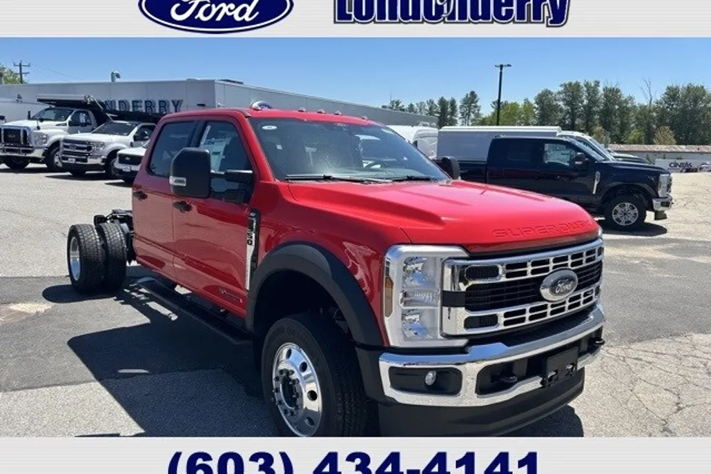 2025 Ford F-550 XLT photo 1