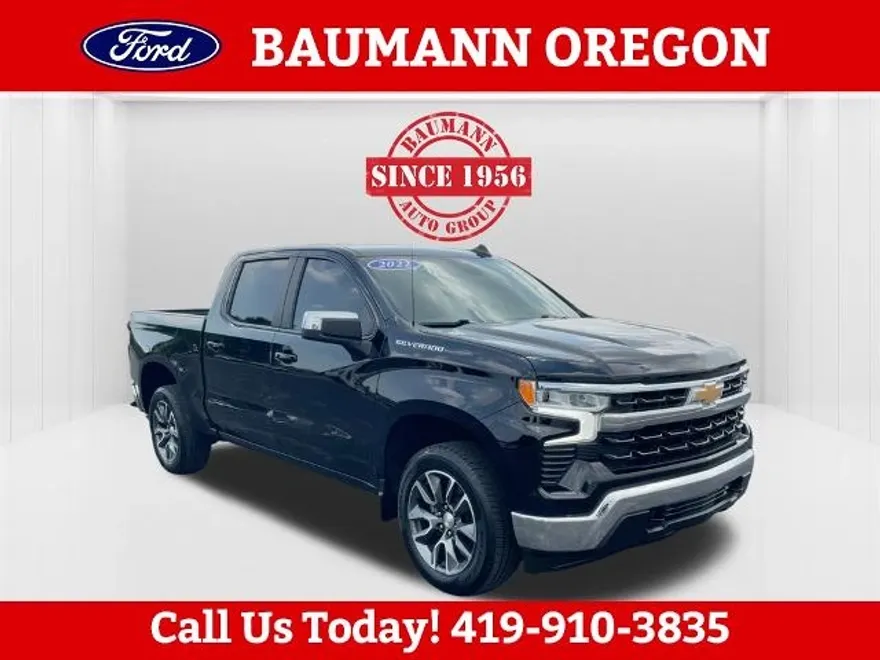 2022 Chevrolet Silverado 1500 LT photo 1