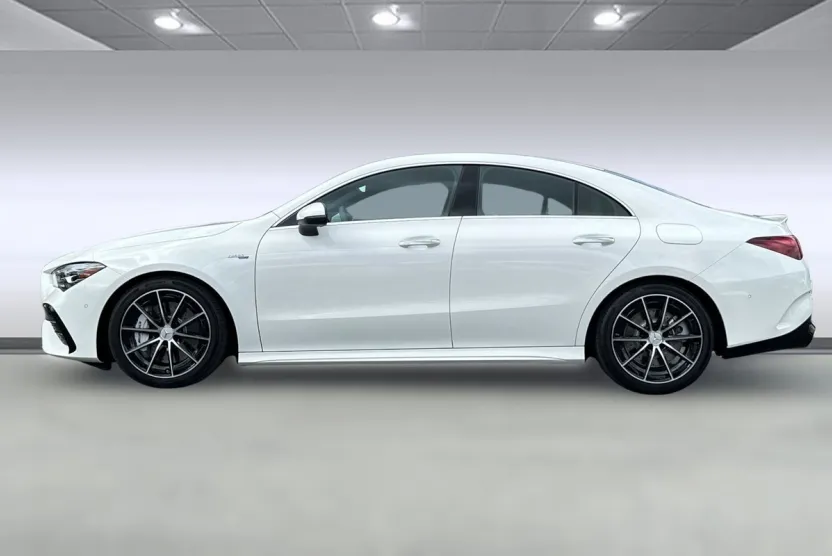 2025 Mercedes Benz CLA AMG 35 4MATIC photo 1
