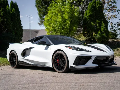 2023 Chevrolet Corvette Stingray 2LT Convertible photo 4