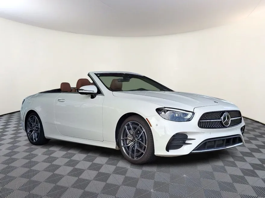 2023 Mercedes Benz E 450 4MATIC photo 1