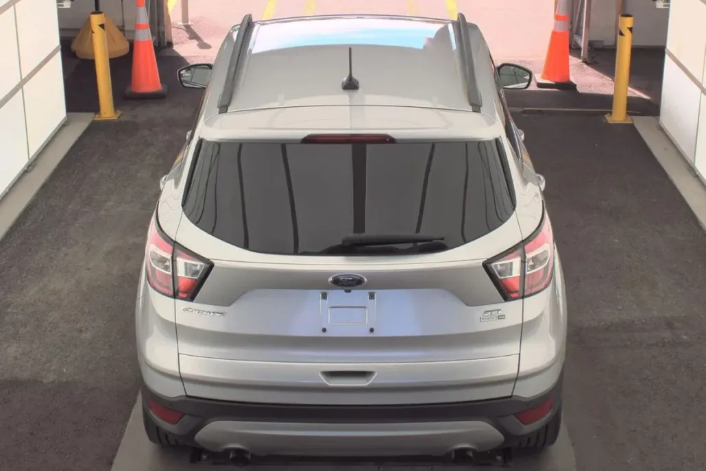 2018 Ford Escape SEL Sport photo 1