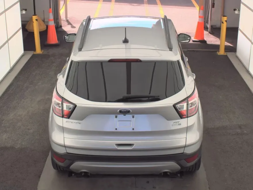 2018 Ford Escape SEL Sport photo 1