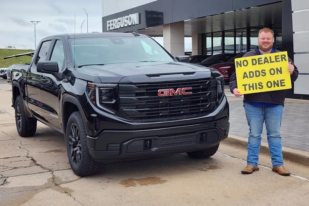 2025 Gmc Sierra 1500 Pro photo 1