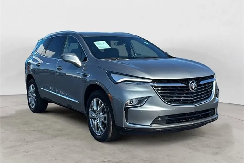 2023 Buick Enclave Essence photo 1