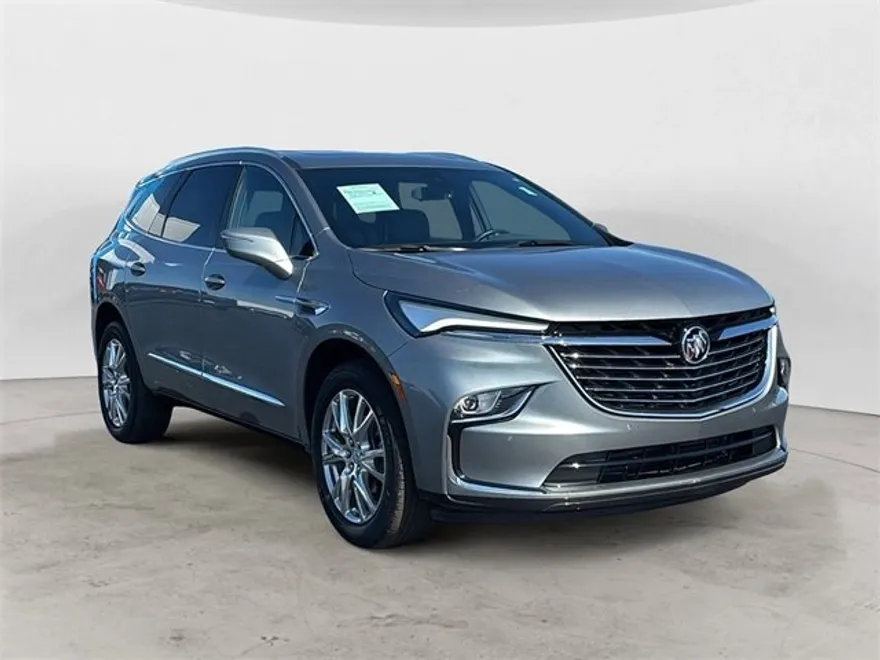 2023 Buick Enclave Essence photo 1