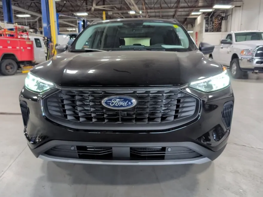 2026 Ford Escape Active photo 1