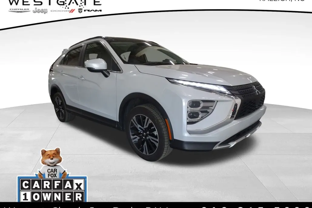 2023 Mitsubishi Eclipse Cross SE photo 1