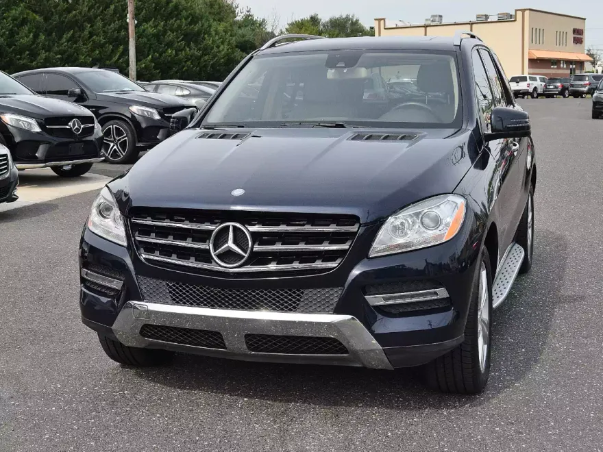 2015 Mercedes Benz ML 350 4MATIC photo 1