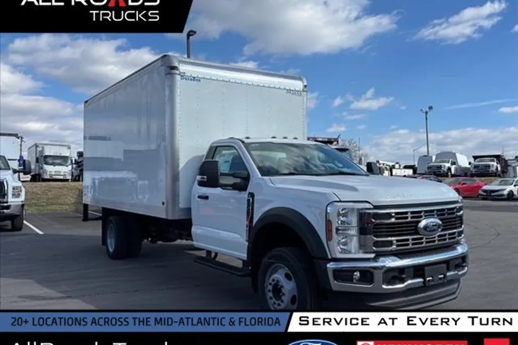 2024 Ford F-550 photo 1