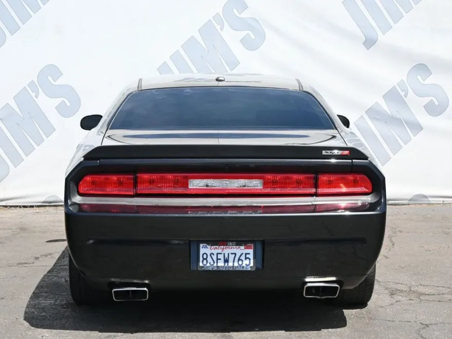 2010 Dodge Challenger SRT8 photo 1