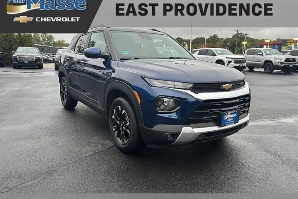 2023 Chevrolet Trailblazer LT photo 1