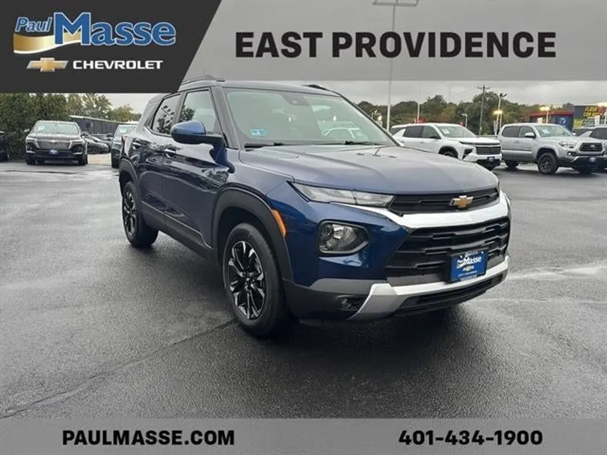 2023 Chevrolet Trailblazer LT photo 1
