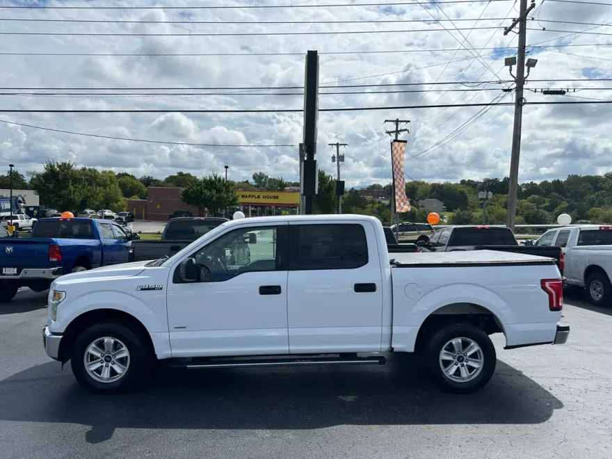 2016 Ford F-150 XLT photo 1