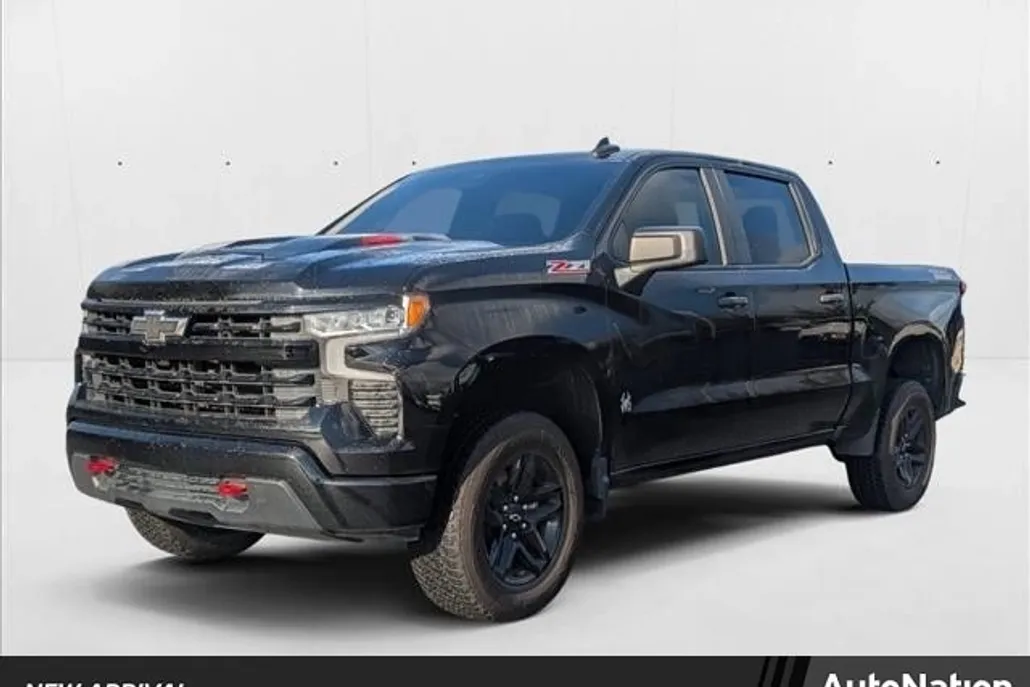 2023 Chevrolet Silverado 1500 Custom Trail Boss photo 1