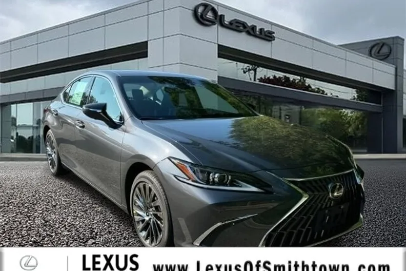 2025 Lexus ES 300h Luxury photo 1