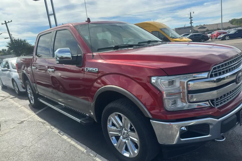 2018 Ford F-150 Lariat photo 1