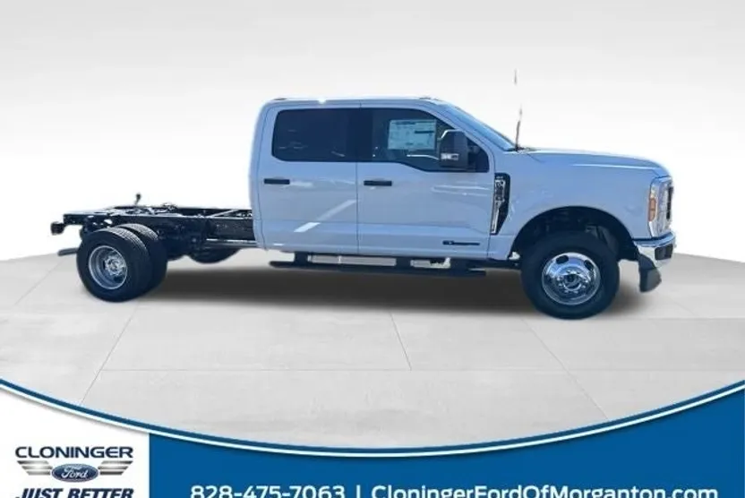 2025 Ford F-350 photo 1