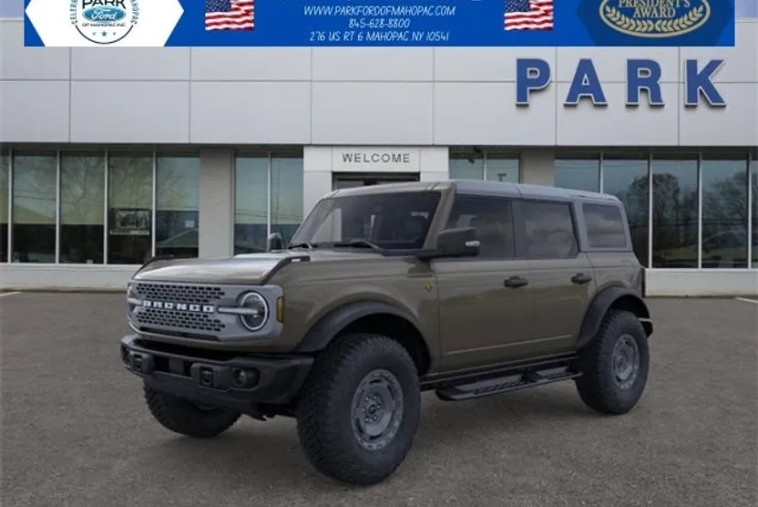 2025 Ford Bronco Badlands photo 1