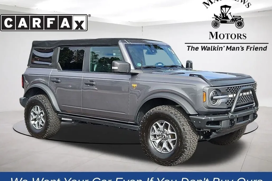 2021 Ford Bronco Badlands photo 1