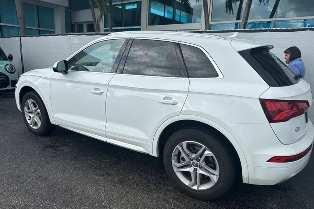 2018 Audi Q5 2.0T Premium photo 1