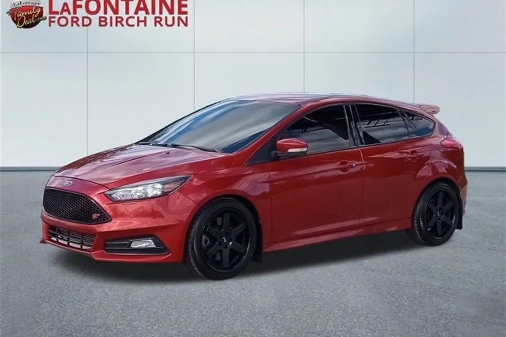 2018 Ford Focus ST photo 1