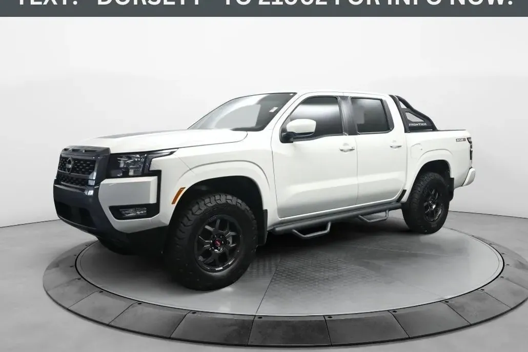 2025 Nissan Frontier Nismo photo 1