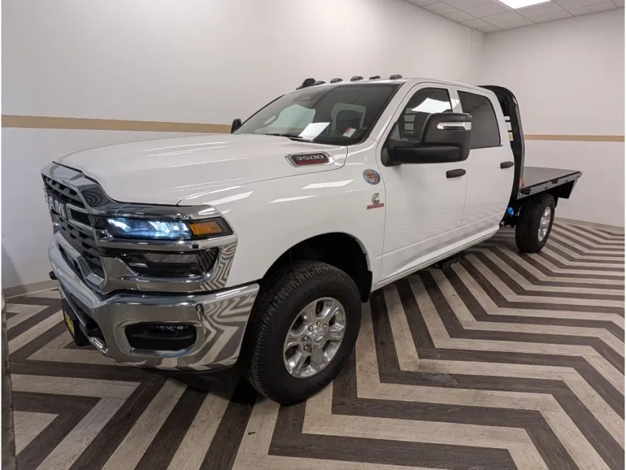 2025 Ram 3500 Tradesman photo 1