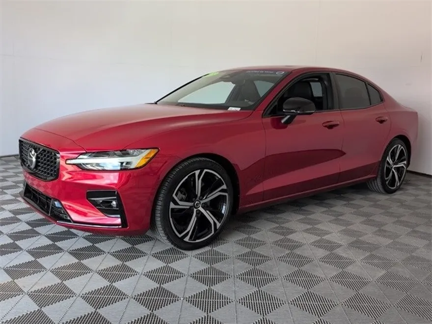 2023 Volvo S60 B5 Core photo 1