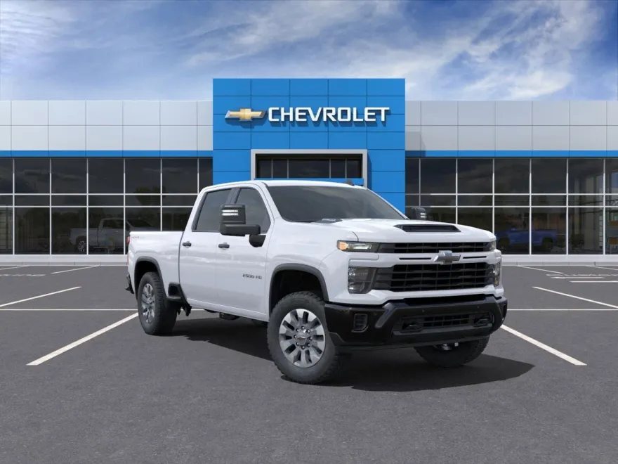2025 Chevrolet Silverado 2500HD Custom photo 1