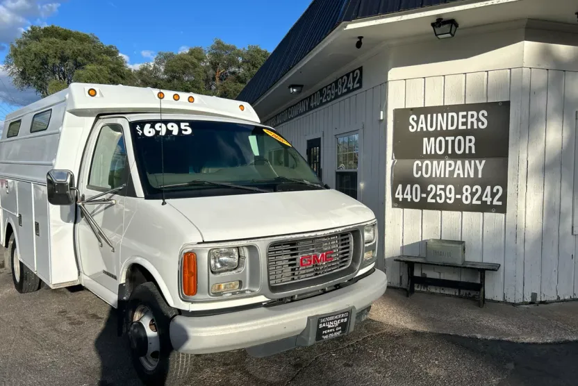 2000 Gmc Savana 3500 photo 1