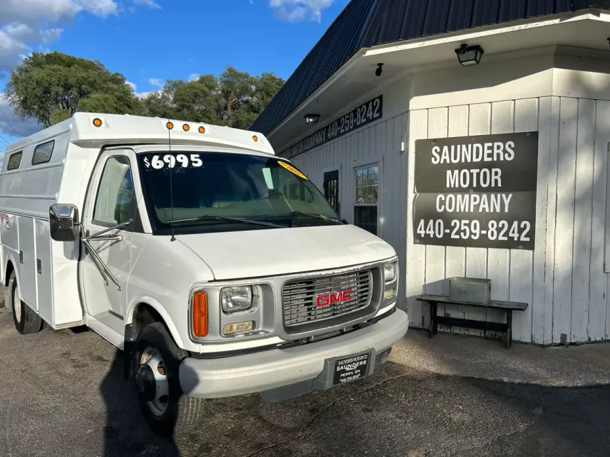 2000 Gmc Savana 3500 photo 1