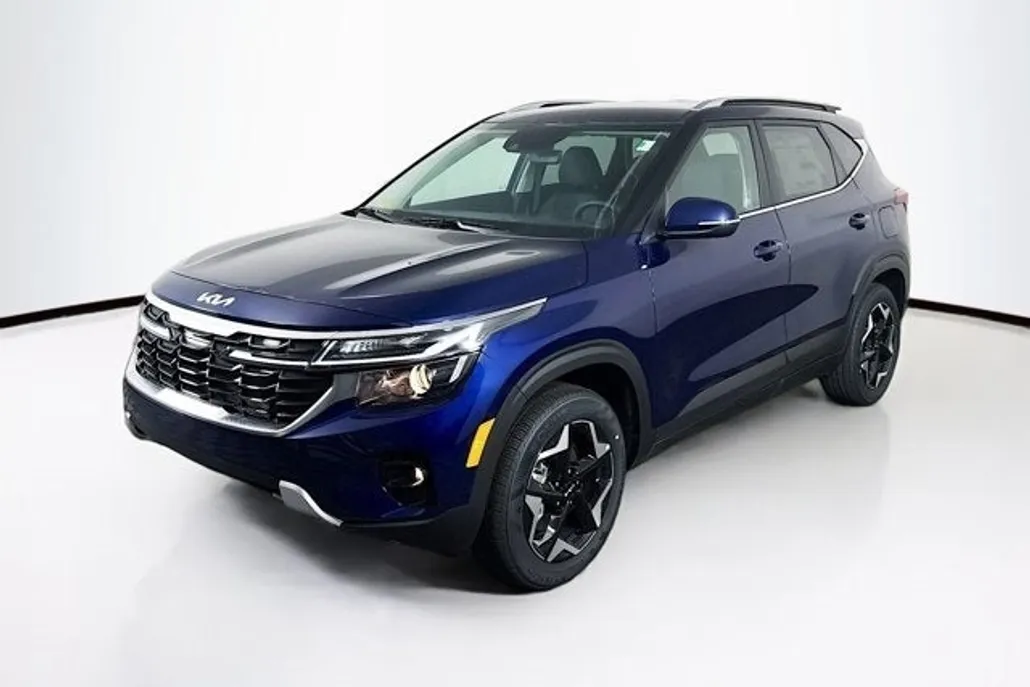 2025 Kia Seltos EX photo 1
