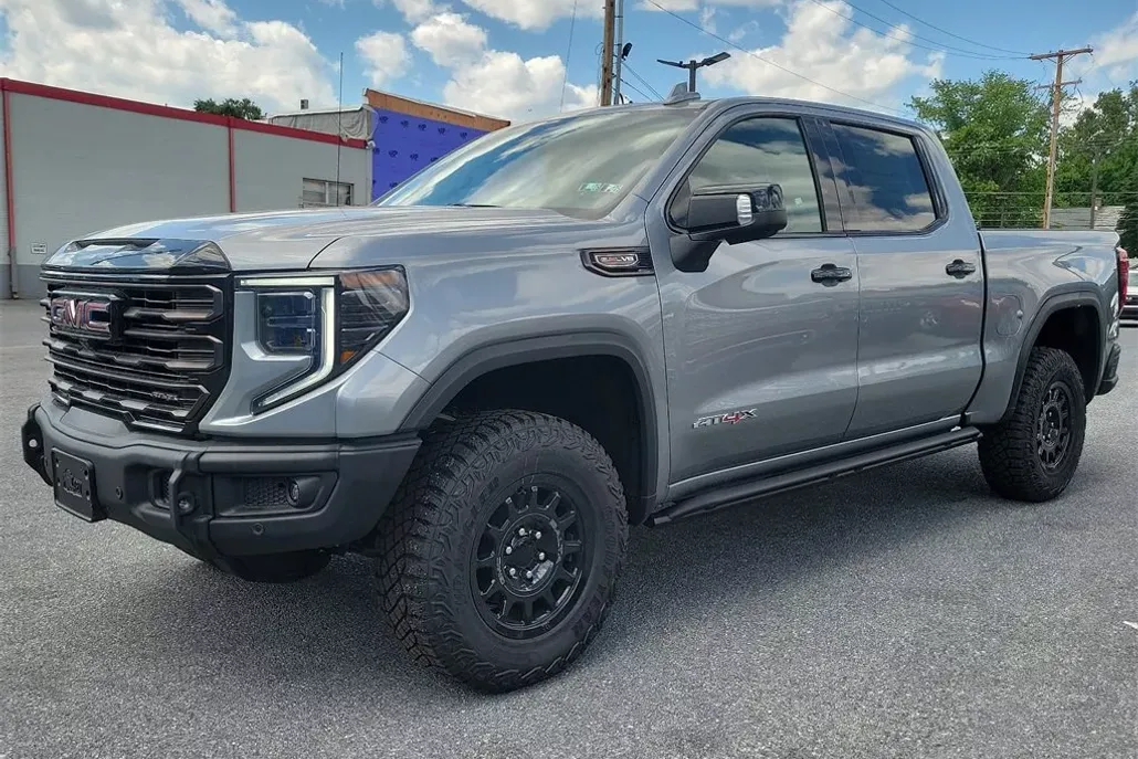 2024 Gmc Sierra 1500 AT4X photo 1