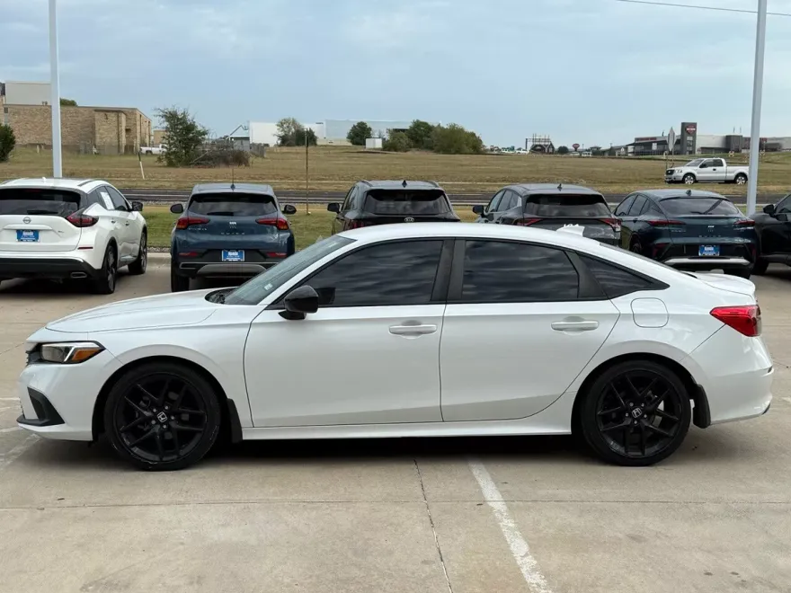 2022 Honda Civic Sport photo 1