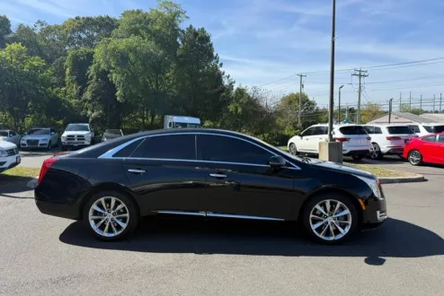 2013 Cadillac XTS Premium photo 3