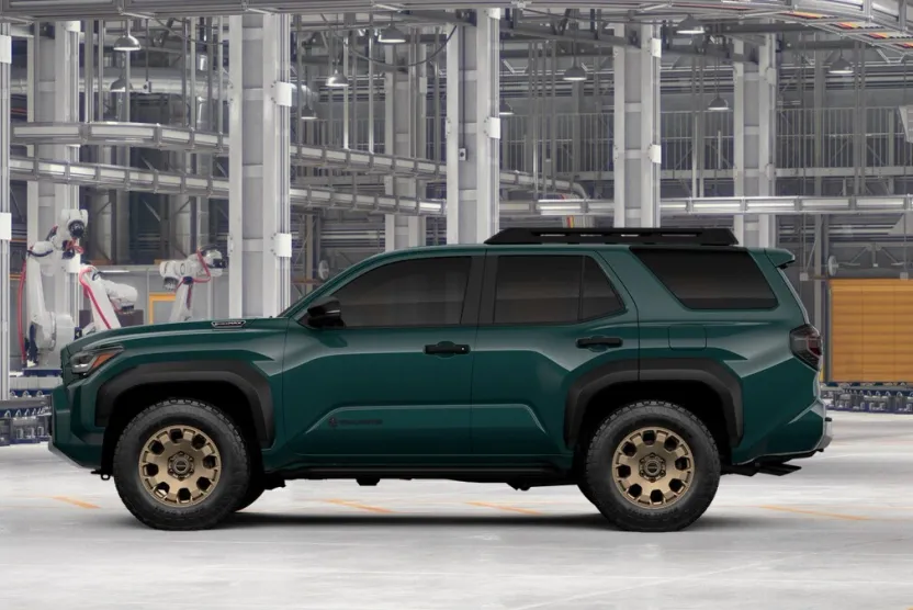 2025 Toyota 4Runner photo 1