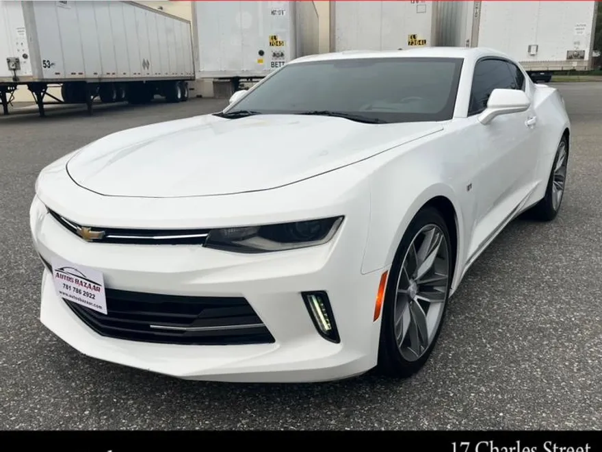 2016 Chevrolet Camaro 2LT photo 1