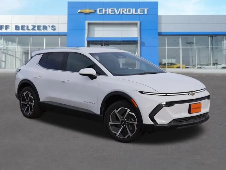 2026 Chevrolet Equinox EV 1LT photo 1