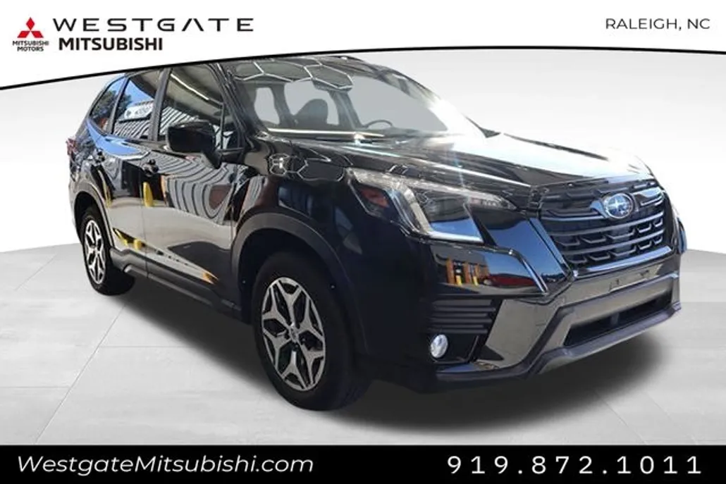2022 Subaru Forester Premium photo 1
