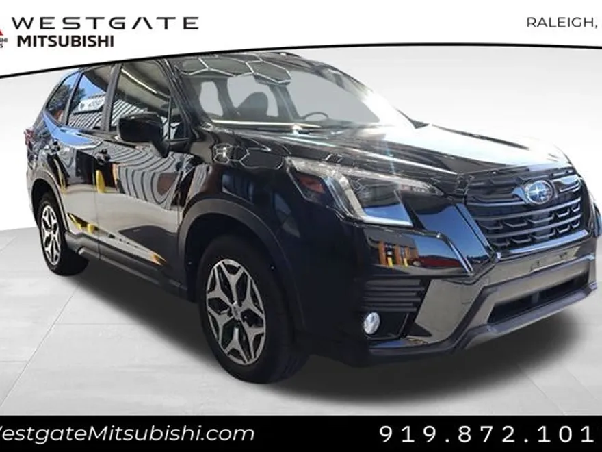 2022 Subaru Forester Premium photo 1