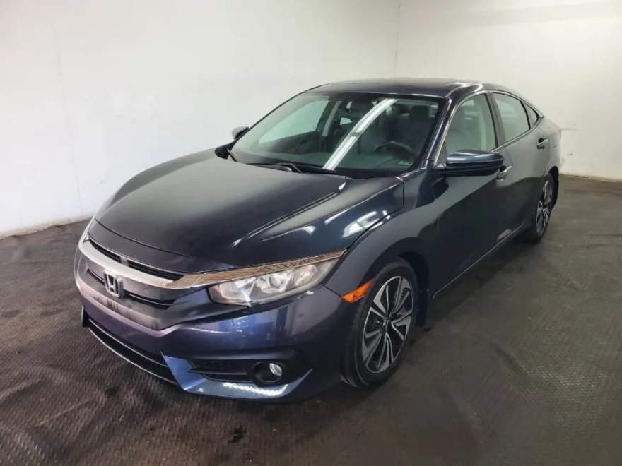2018 Honda Civic EX-T photo 1