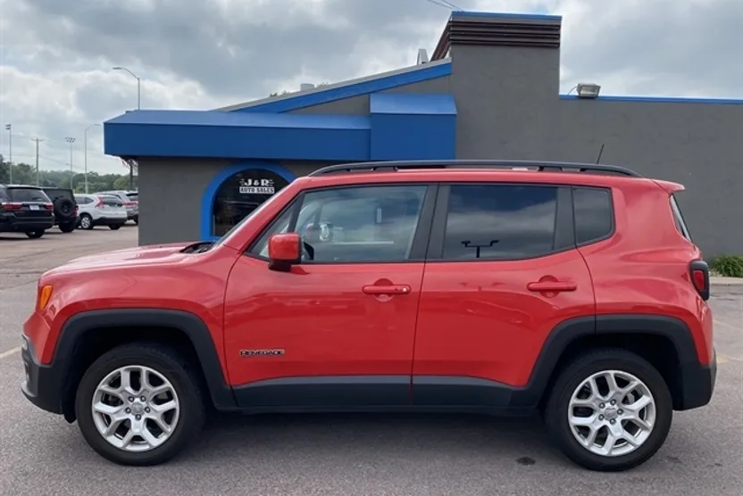 2018 Jeep Renegade Latitude North Edition photo 1
